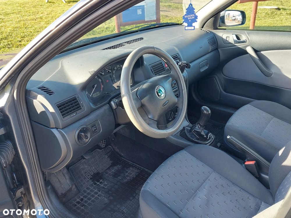 Skoda Octavia 1.6 Classic - 3