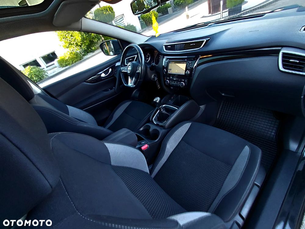 Nissan Qashqai - 24