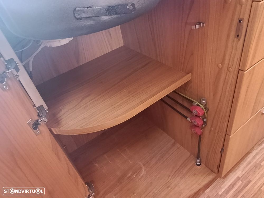 Burstner Aviano i725 - Autocaravana c/Cama Central - 19