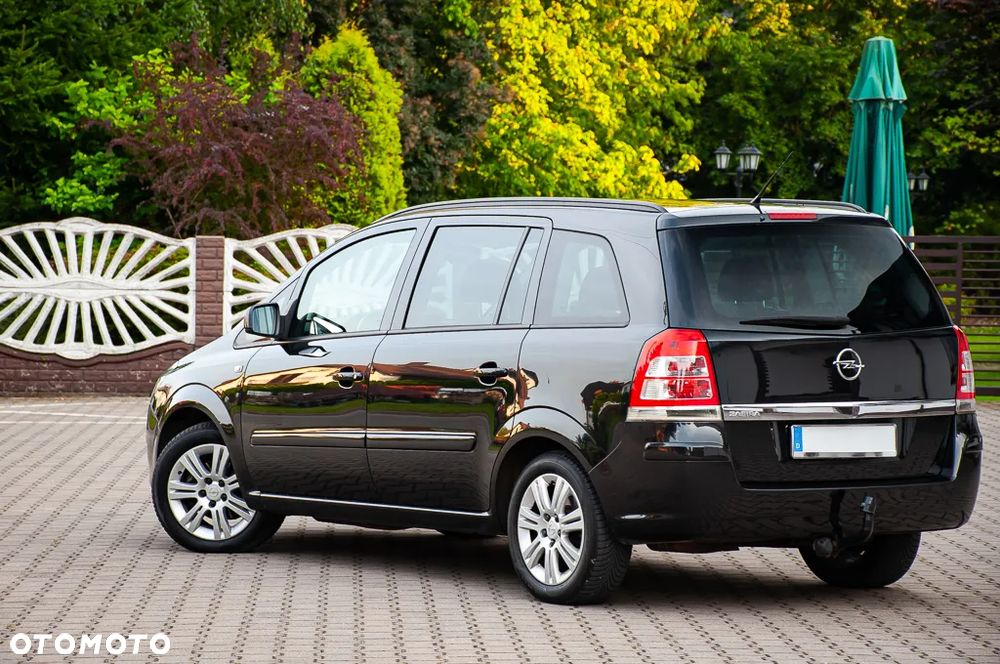 Opel Zafira 1.8 Active - 24