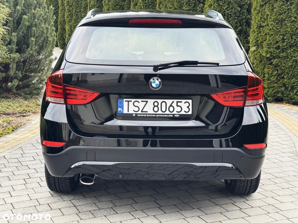 BMW X1 sDrive18d Sport Line - 11
