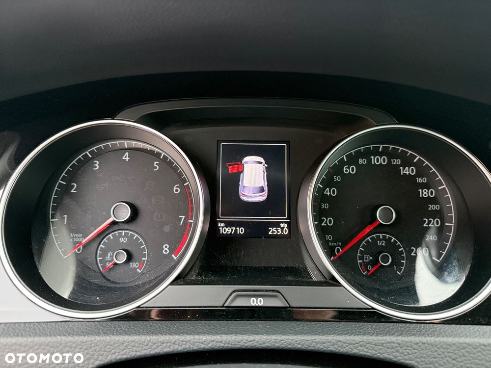 Volkswagen Golf 1.2 TSI BlueMotion Technology Cup - 15