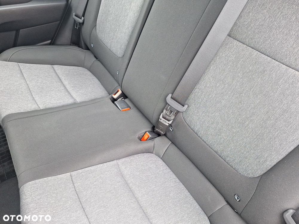Kia Stonic - 16