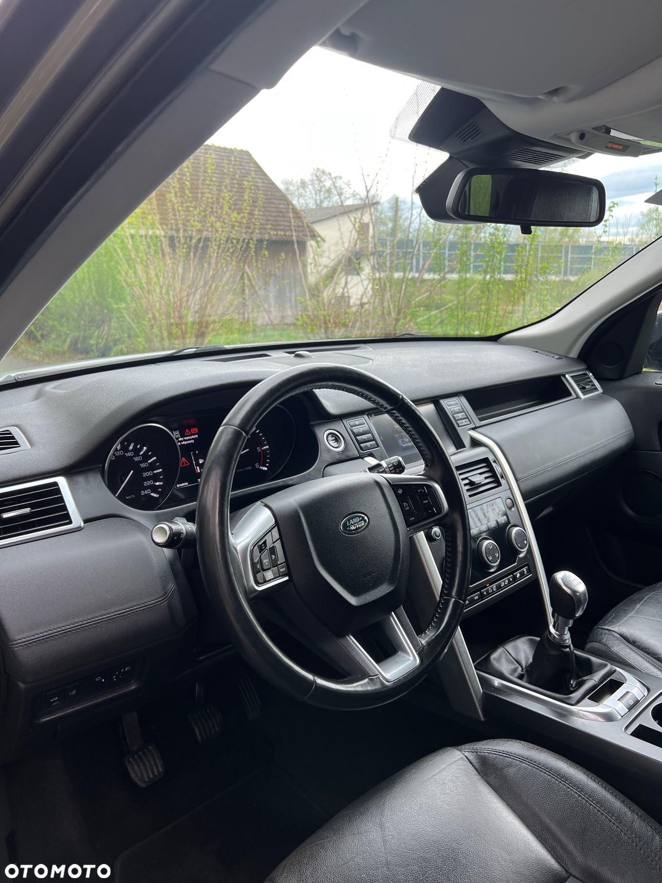 Land Rover Discovery Sport 2.0 TD4 HSE Luxury - 12