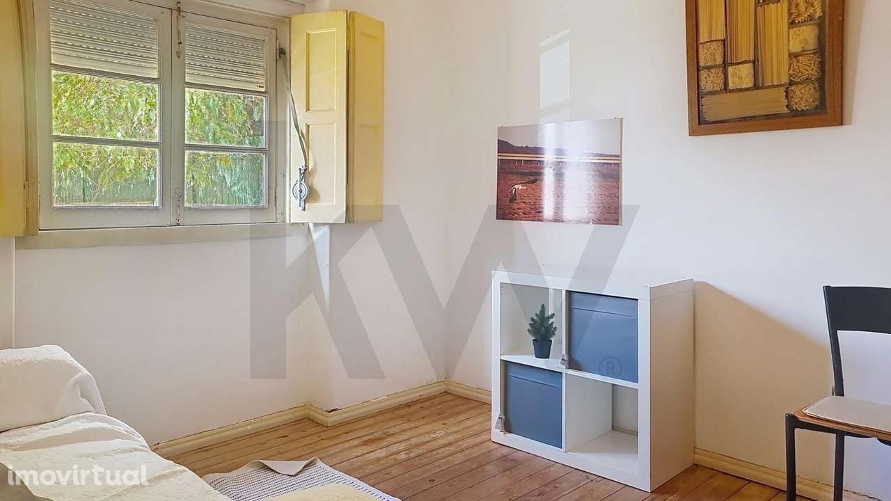 Moradia Caselas, Restelo T4 com jardim, para ARRENDAR - Grande imagem: 2/16