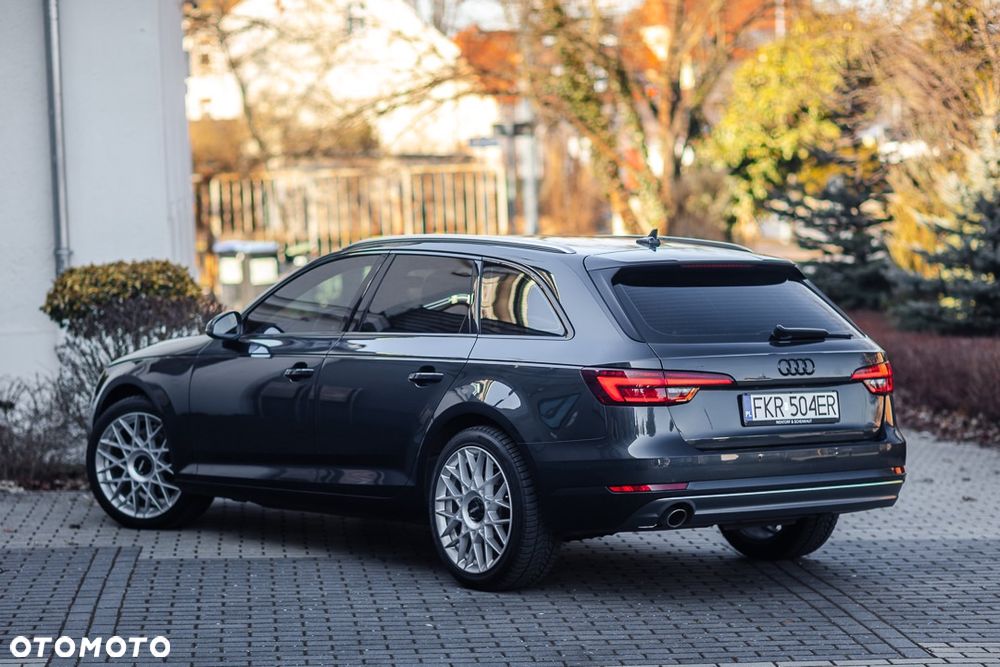 Audi A4 Avant 2.0 TDI S tronic - 14