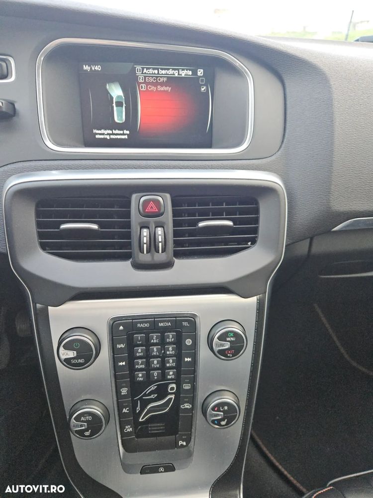 Volvo V40 D2 Ocean Race - 10