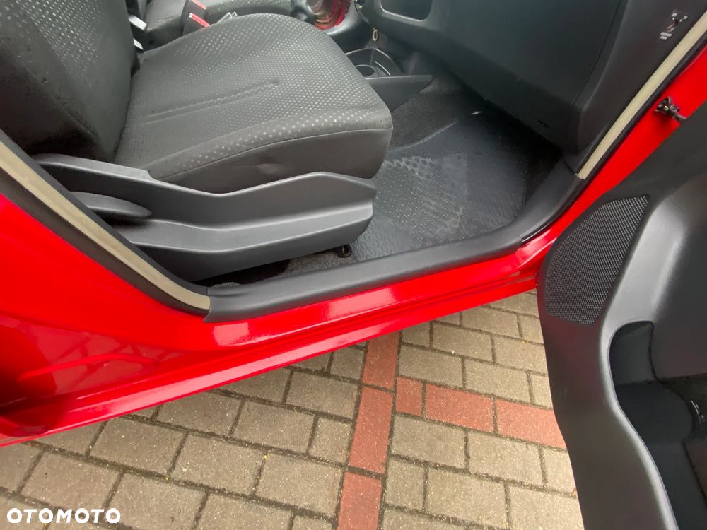 Toyota Yaris 1.33 Luna - 16
