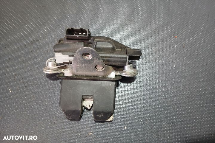 Broasca hayon 5J0827501C 5J0827501C Skoda Fabia 5J [facelift] [2010 - - 1