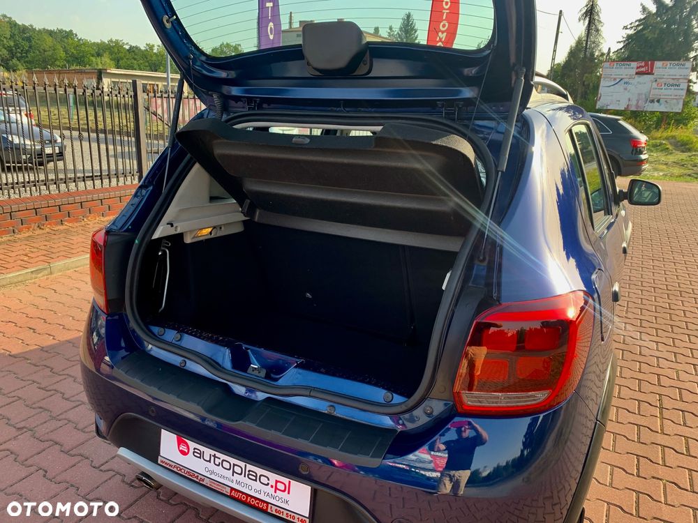 Dacia Sandero Stepway - 12
