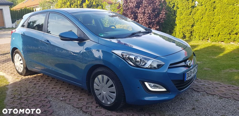 Hyundai i30 1.4 Trend - 17
