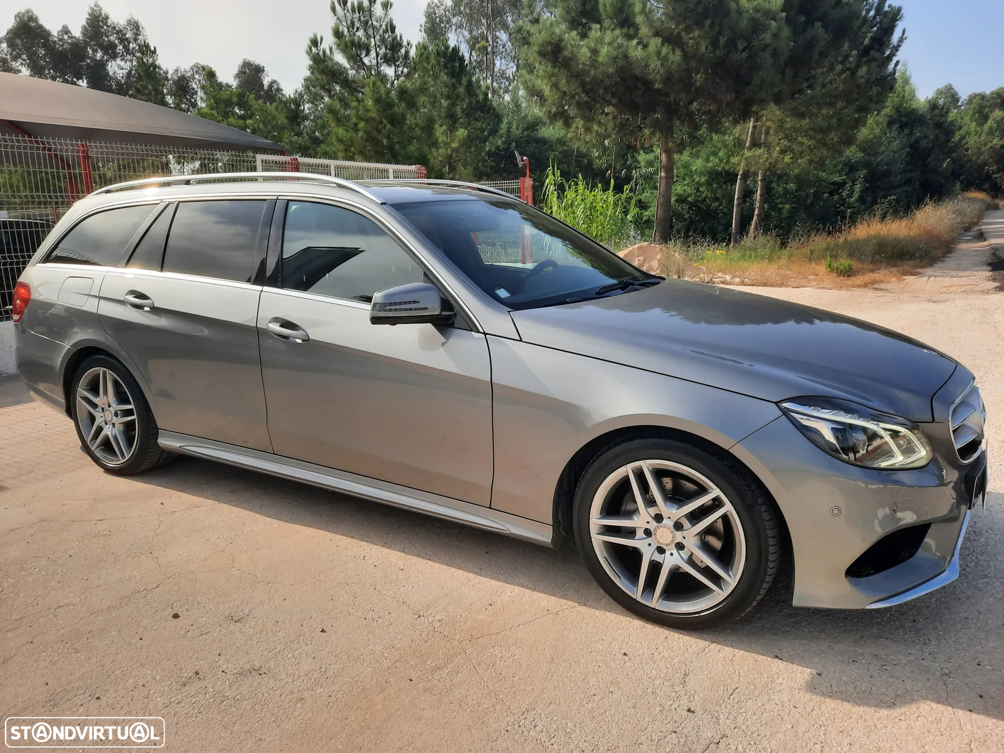 Mercedes-Benz E 300 Bluetec Hybrid Avantgarde - 8