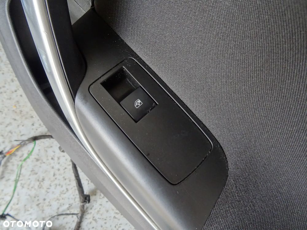 OPEL INSIGNIA A ELEKTRYCZNE MECHANIZMY SILNICZKI SZYB TYŁ ZAMIAST KORBY ZESTAW DO MONTAŻU - 2
