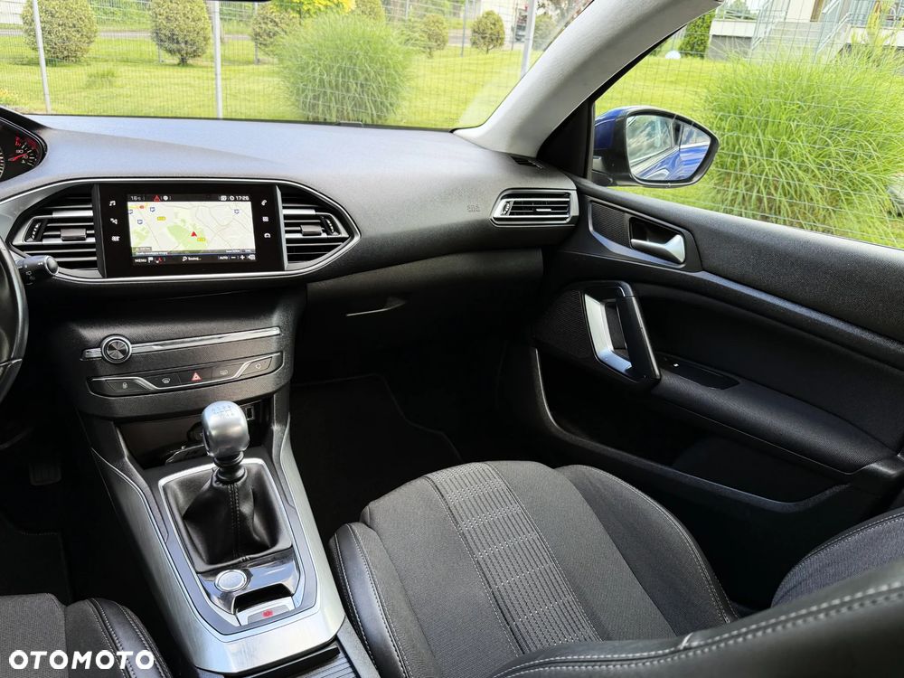 Peugeot 308 PureTech 110 Stop & Start Allure - 15