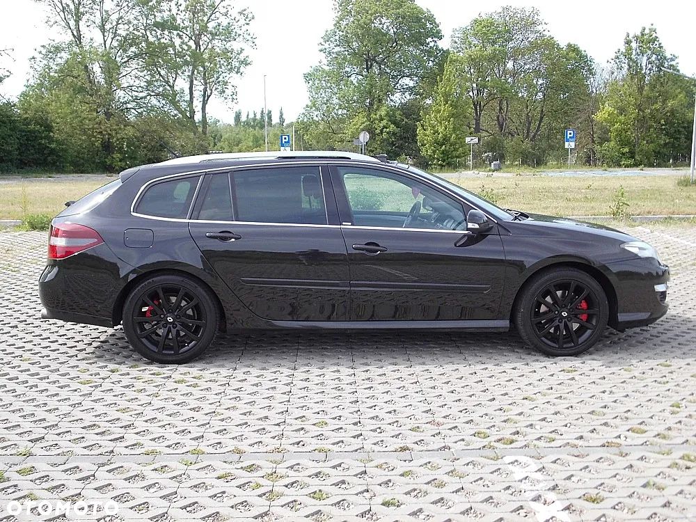 Renault Laguna dCi 180 FAP GT - 15