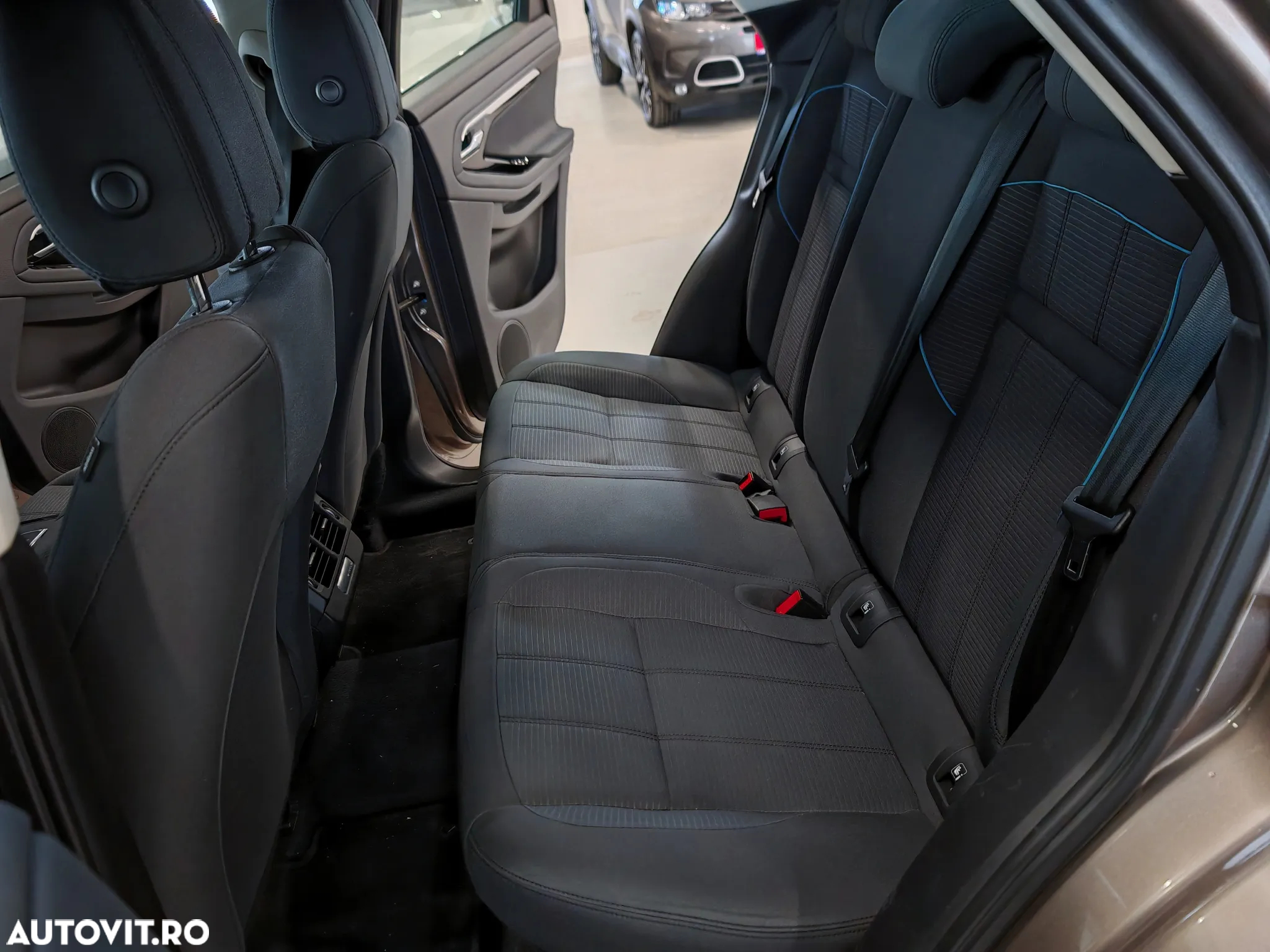 Land Rover Range Rover Evoque 2.0 D150 - 24