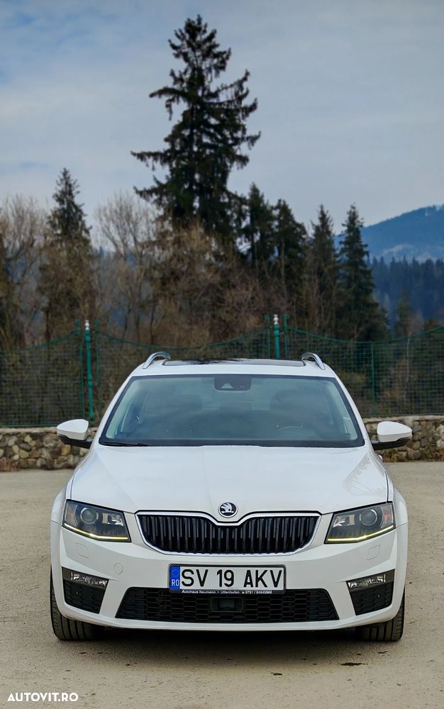 Skoda Octavia 2.0 TDI AMBITION DSG - 25