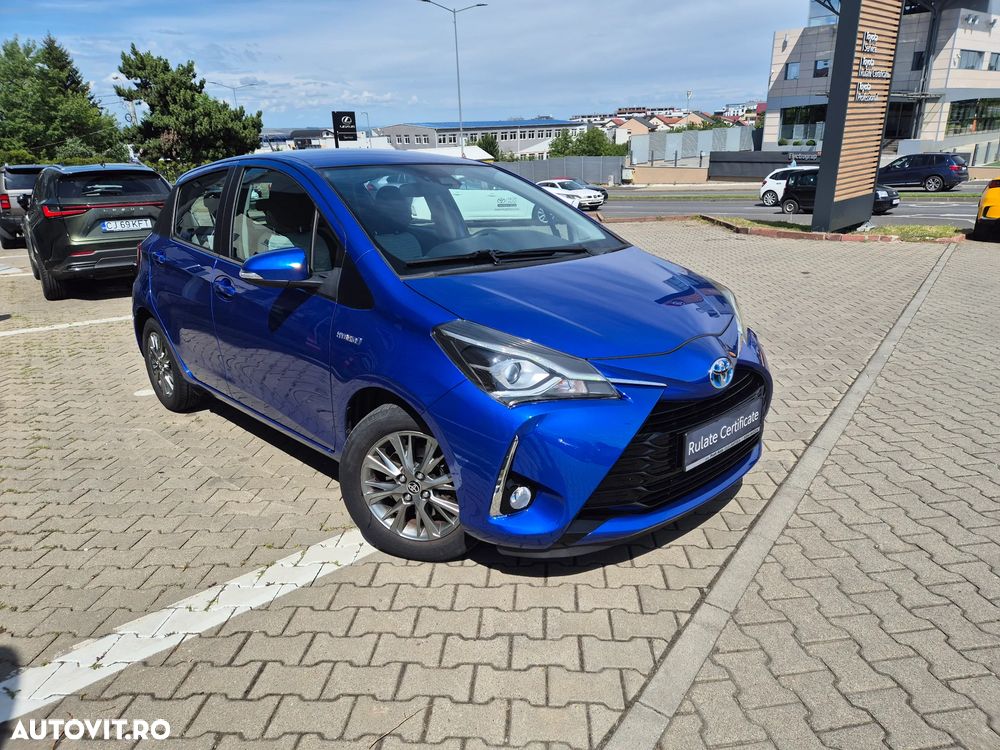 Toyota Yaris 1.5 VVT-i HSD Luna - 3