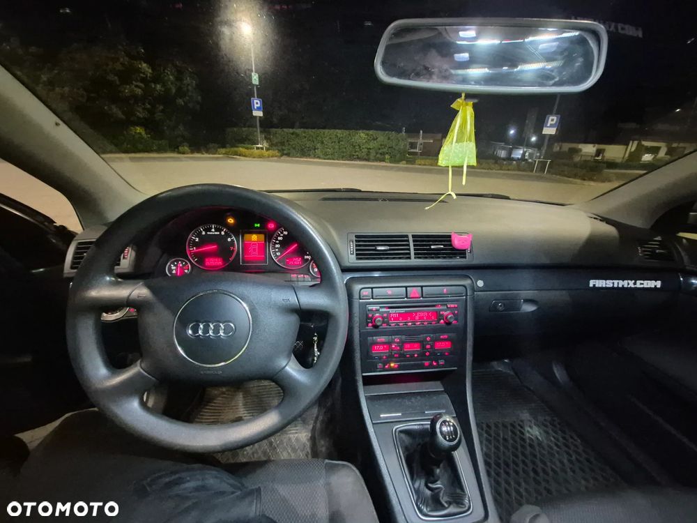 Audi A4 - 12