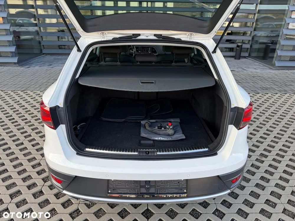 Seat Leon ST 2.0 TDI Start&Stop 4Drive DSG X-Perience - 34