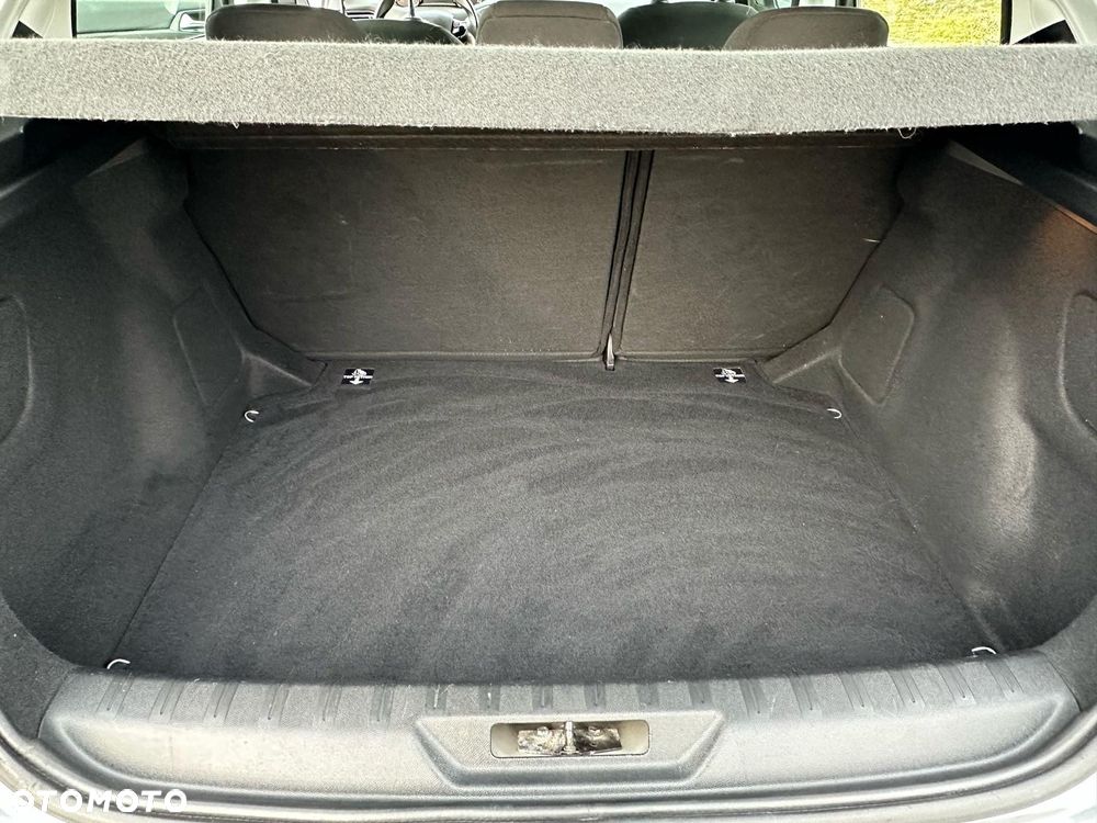Peugeot 308 1.6 HDi Active - 27