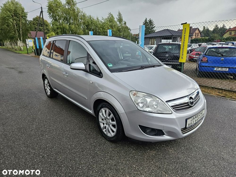 Opel Zafira - 3
