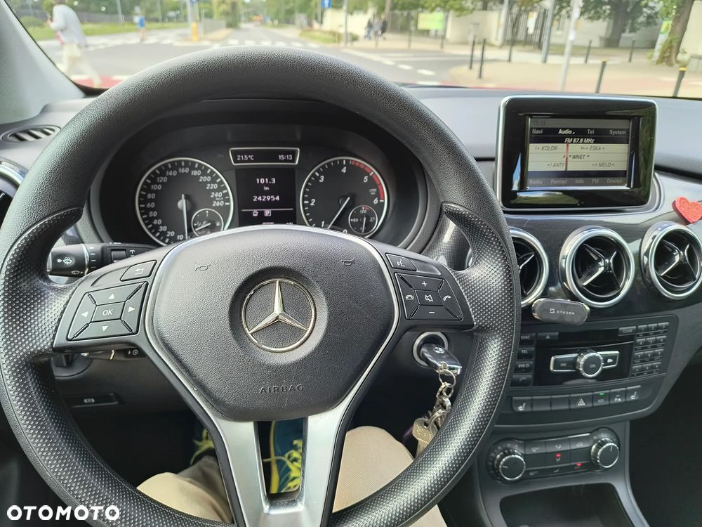 Mercedes-Benz Klasa B 180 CDI - 12