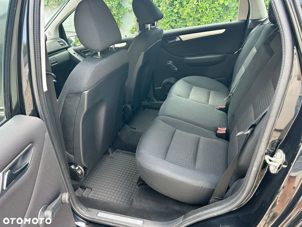 Mercedes-Benz Klasa B 180 CDI Special Edition - 18