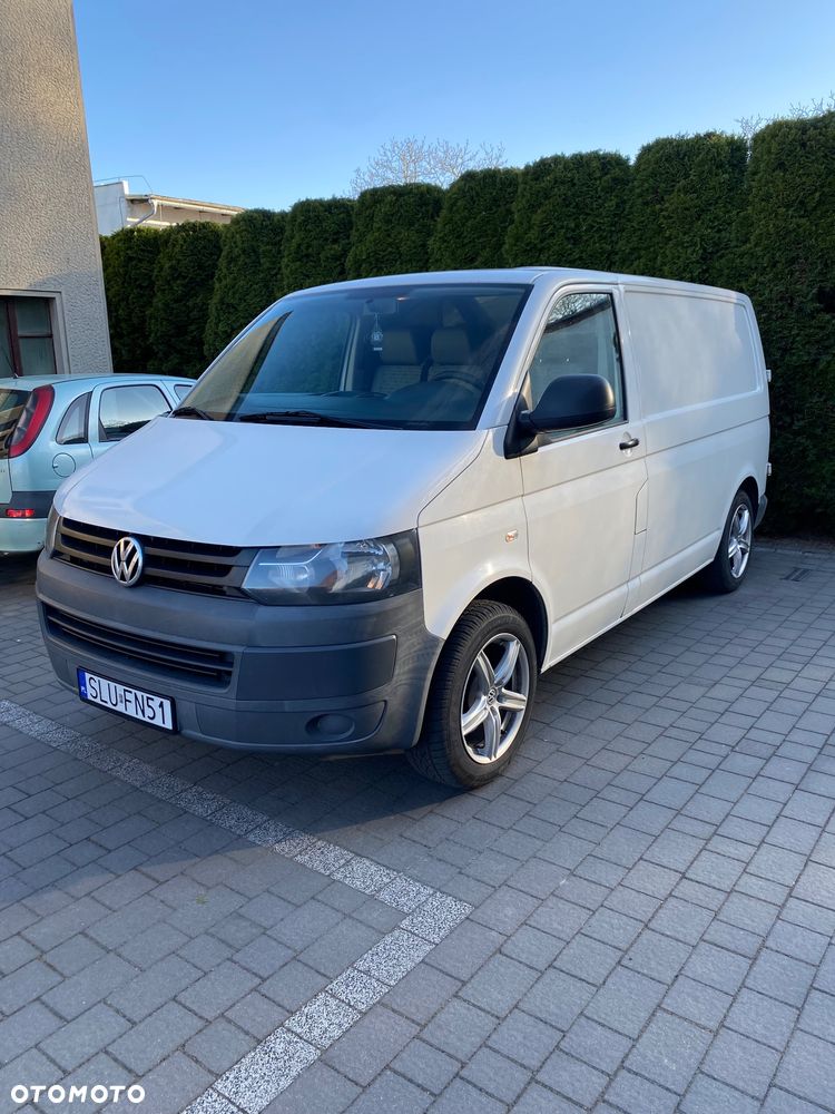 Volkswagen Transporter - 1
