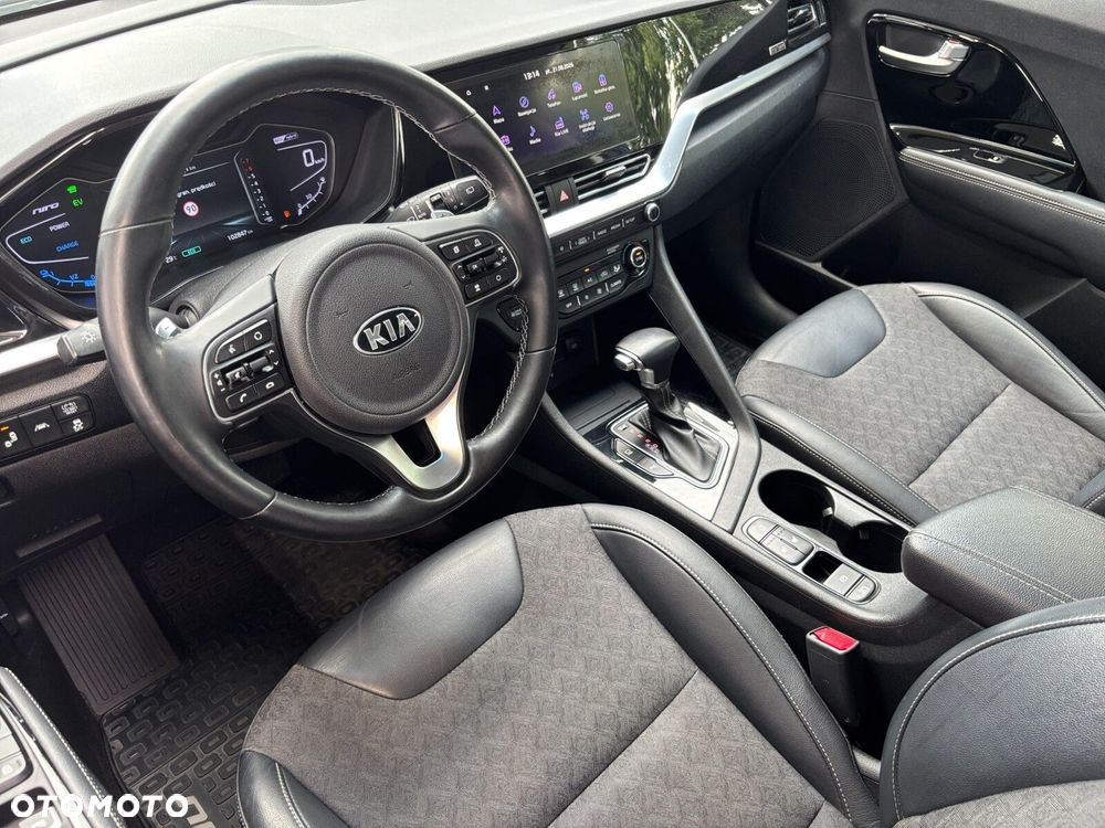 Kia Niro - 13