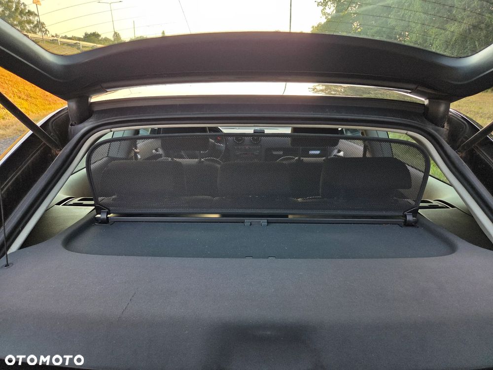 Audi A3 3-drzwiowe 1.6 Attraction - 25