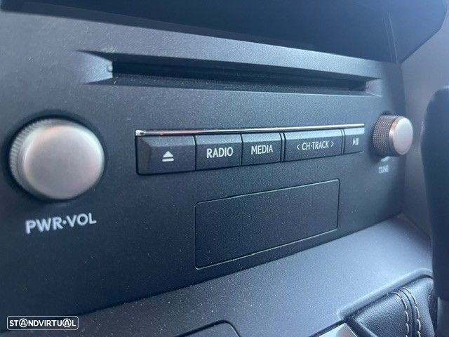 Lexus NX 300h Executive+ - 33