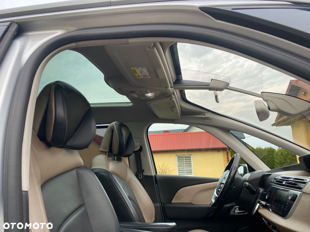 Citroën C4 Grand Picasso BlueHDi 150 Exclusive - 25