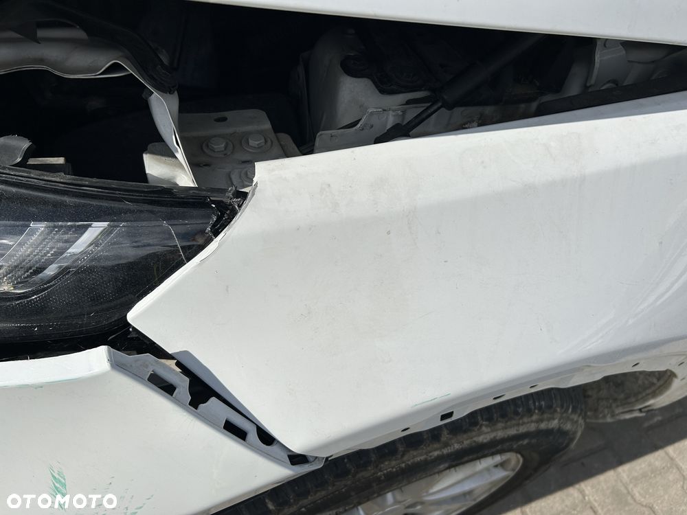 Land Rover Discovery Sport - 21