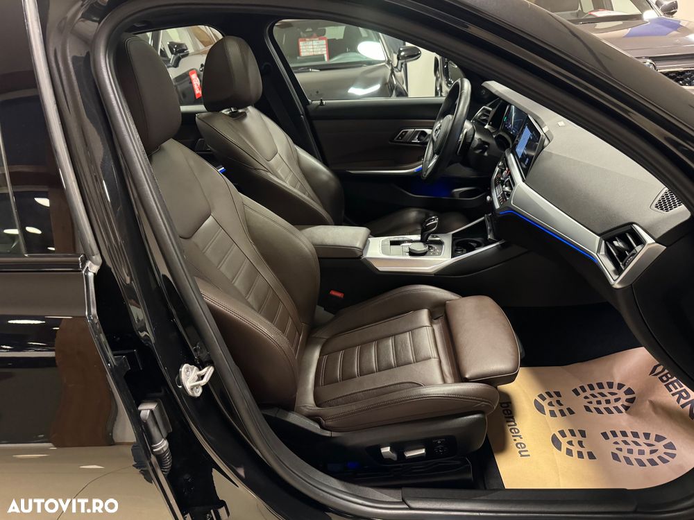 BMW Seria 3 330i xDrive AT - 26