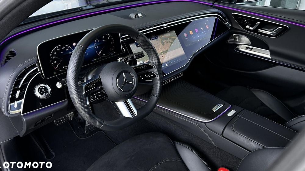 Mercedes-Benz Klasa E 220 d mHEV 4-Matic AMG 9G-Tronic - 12