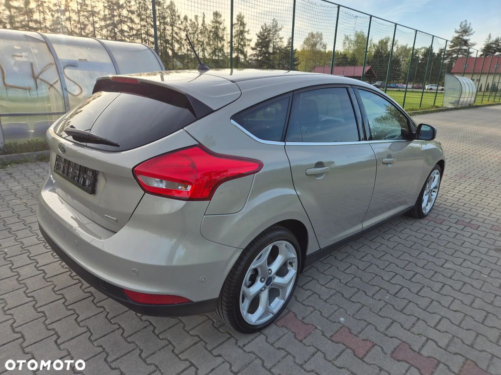 Ford Focus 1.0 EcoBoost STart-Stopp-System TITANIUM - 14