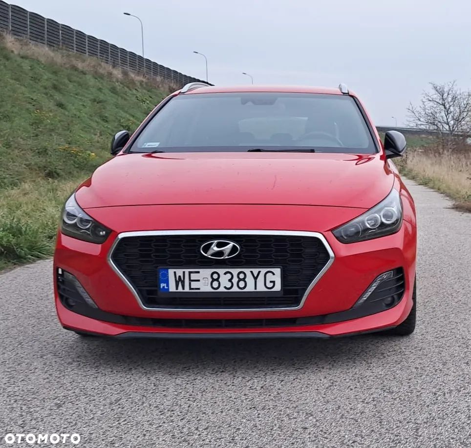 Hyundai i30 1.6 D Comfort - 6