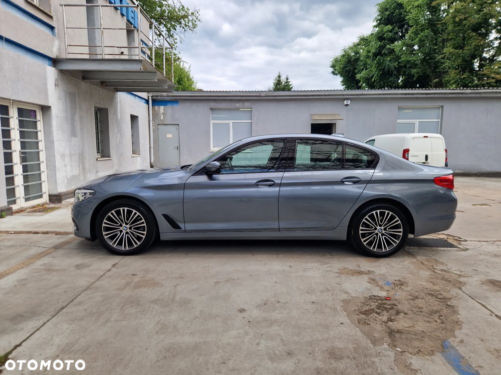 BMW Seria 5 520d xDrive MHEV Sport Line sport - 27