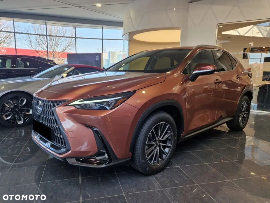 Lexus NX 350h Elegance 2WD - 2