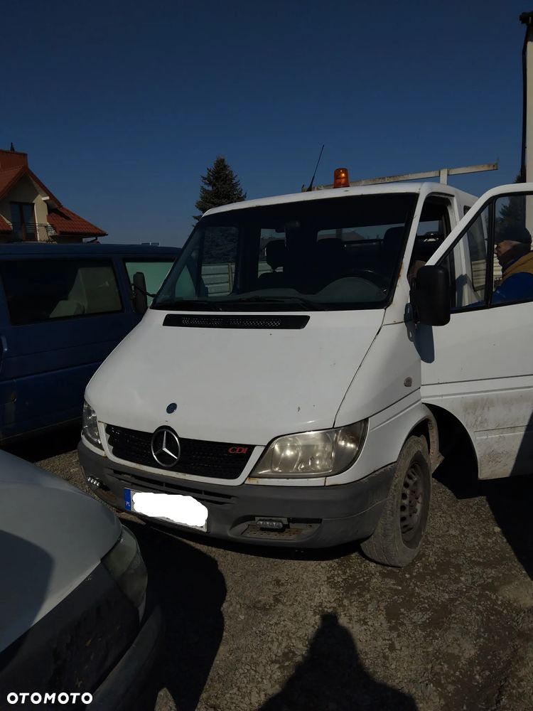Mercedes-Benz Sprinter - 1