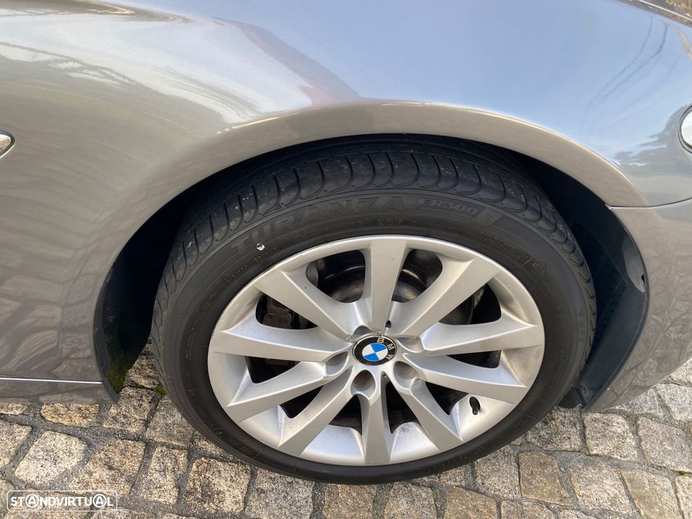 BMW 525 d Auto - 10