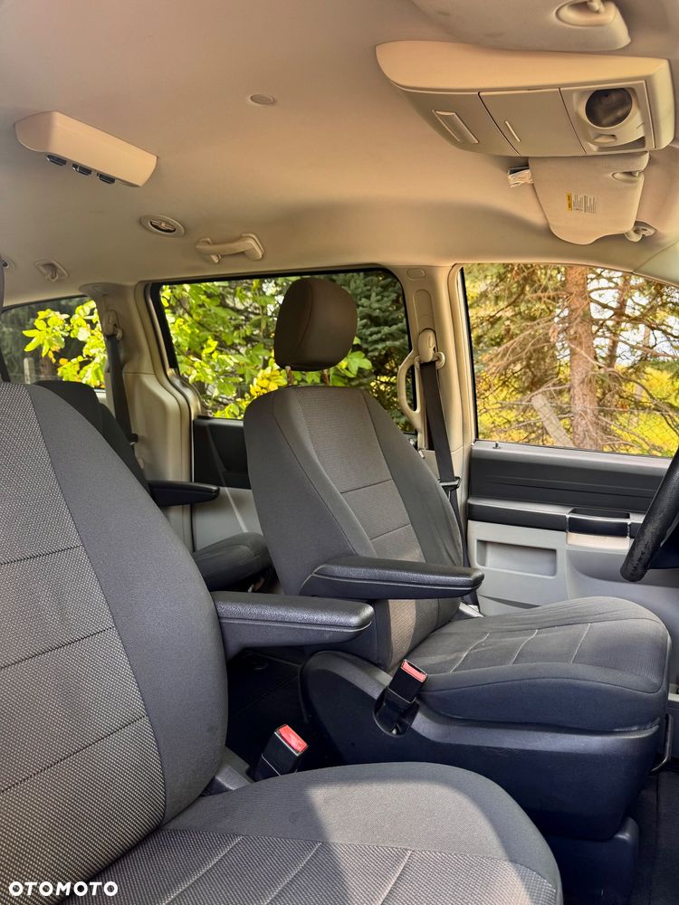 Chrysler Grand Voyager 2.8 CRD Automatik LX - 19