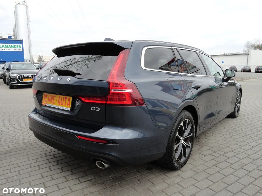 Volvo V60 D3 Drive-E Dynamic Edition (Momentum) - 8