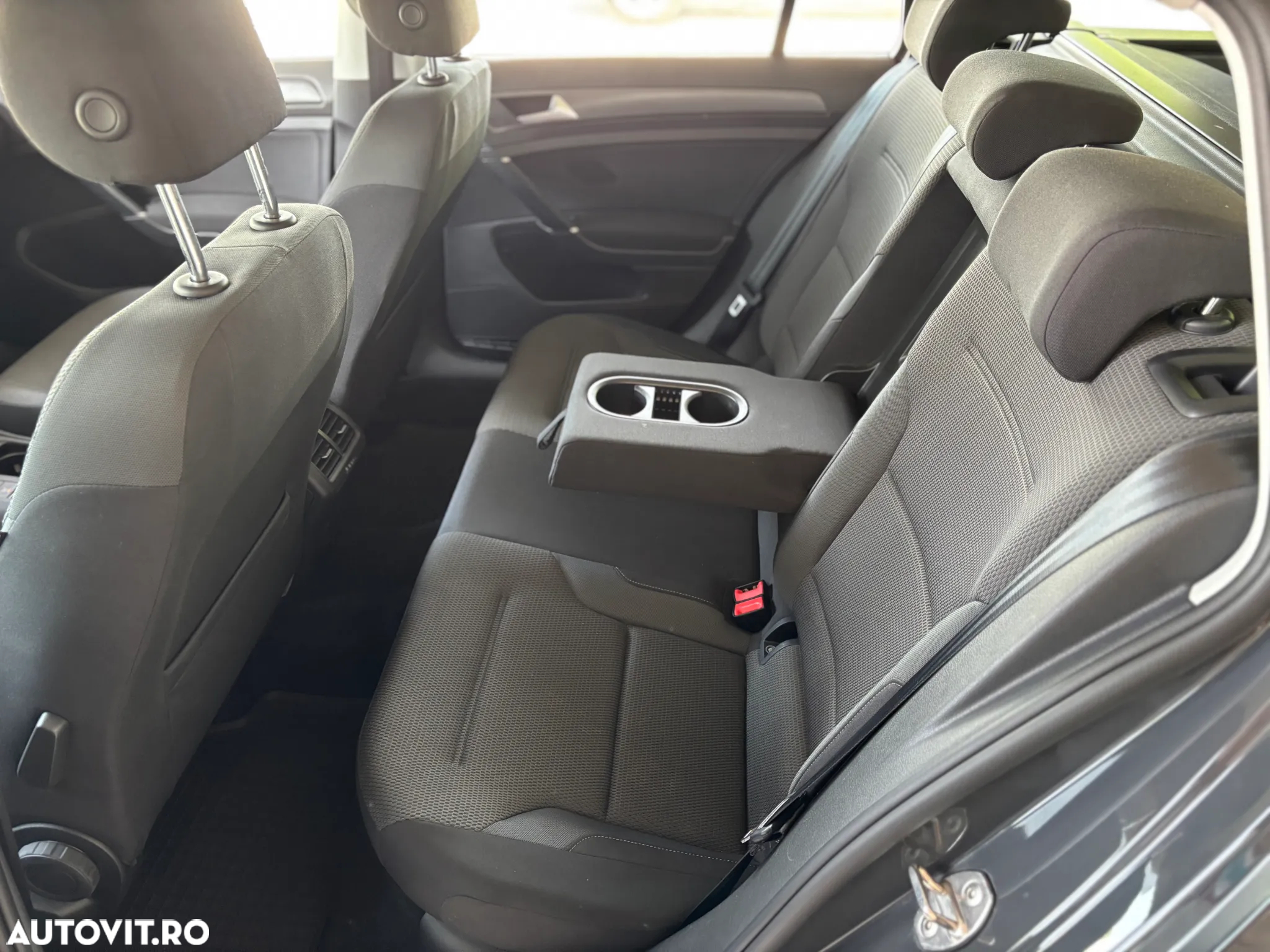 Volkswagen Golf 1.6 TDI Trendline - 15