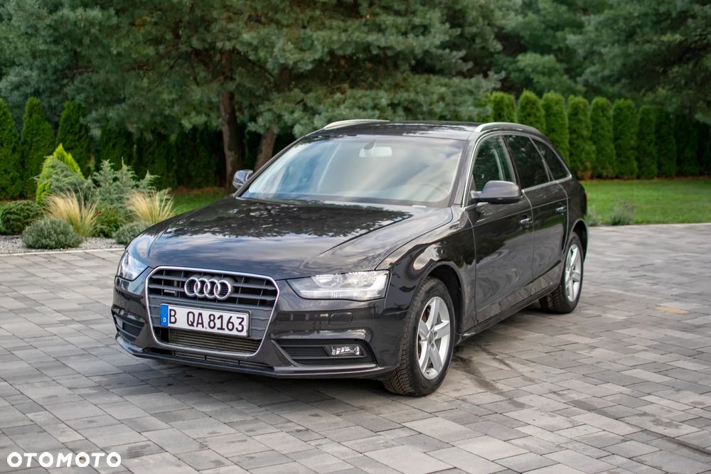 Audi A4 Avant - 4