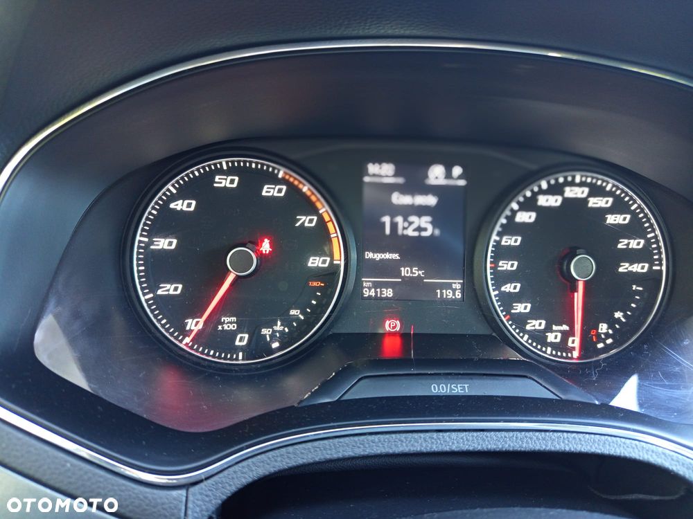 Seat Arona - 8