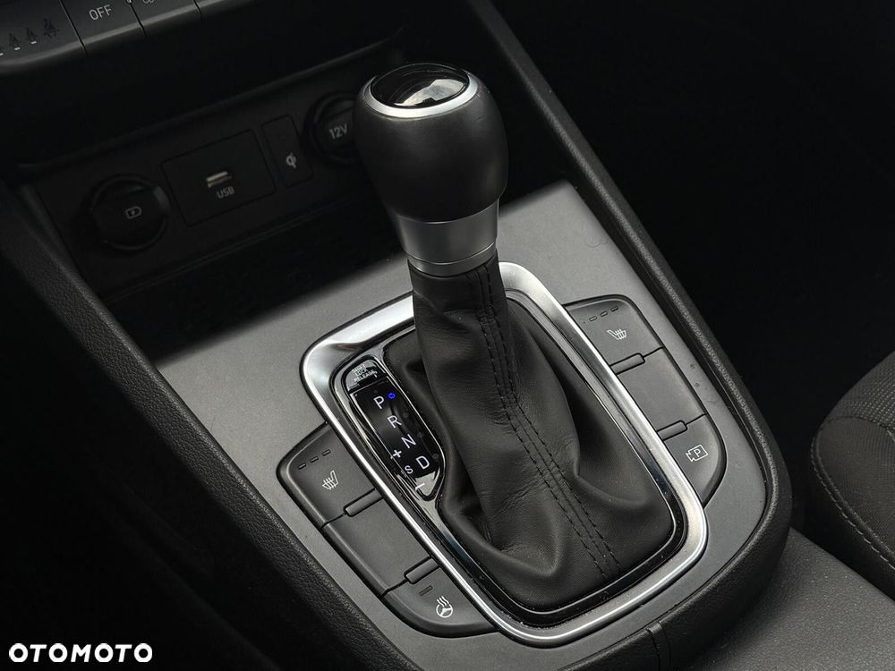 Hyundai Kona 1.6 GDI Hybrid Premium DCT - 20