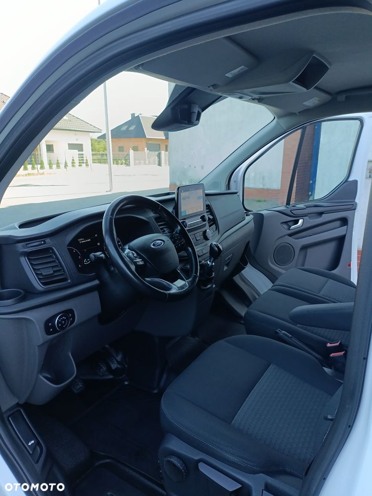 Ford Transit Custom 290 L2H1 Limited - 9