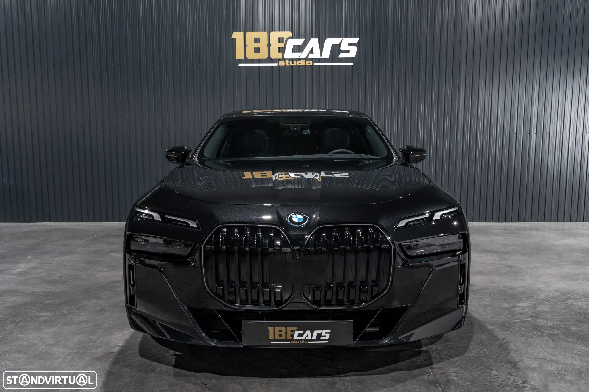 BMW 750 750e xDrive Pack Desportivo M - 45